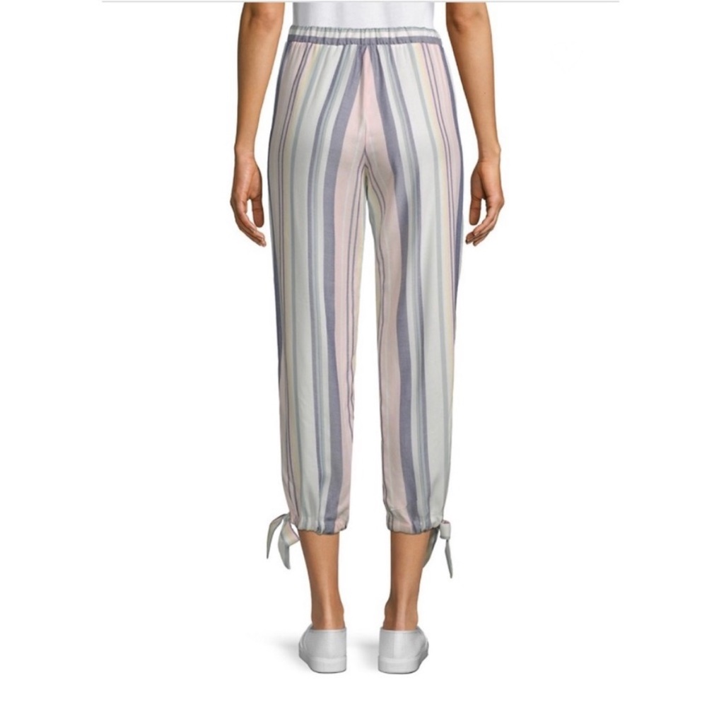 🍭Cool and Comfy Summer Striped Pants Medium